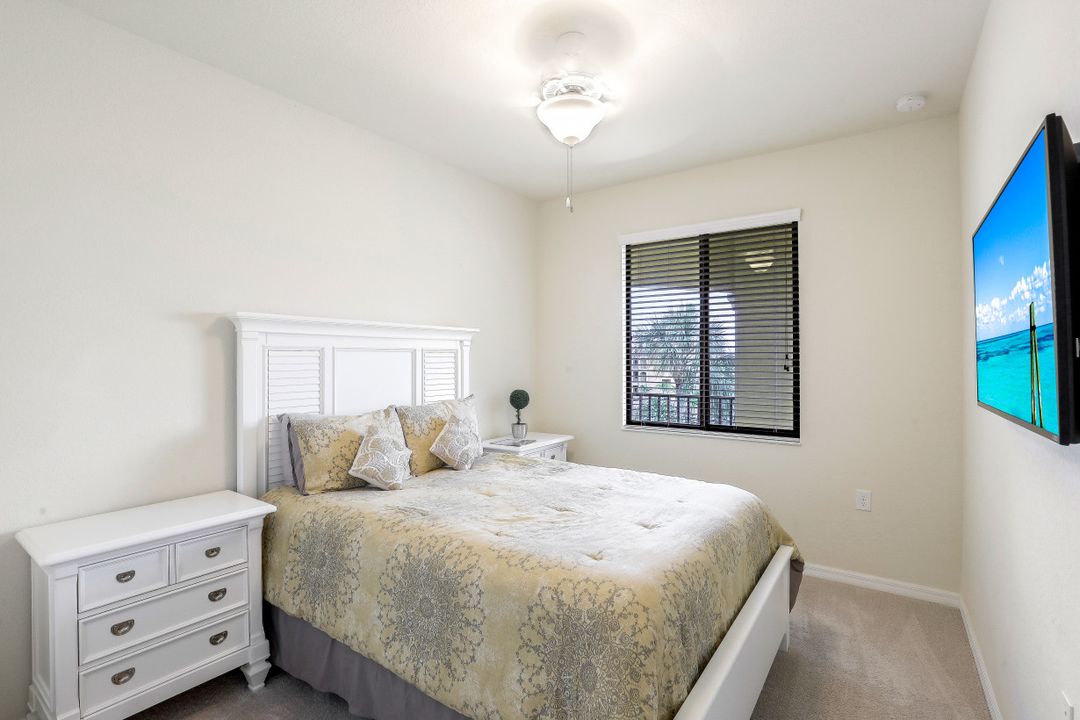 9826 Giaveno Cir #1542, Naples, FL 34113