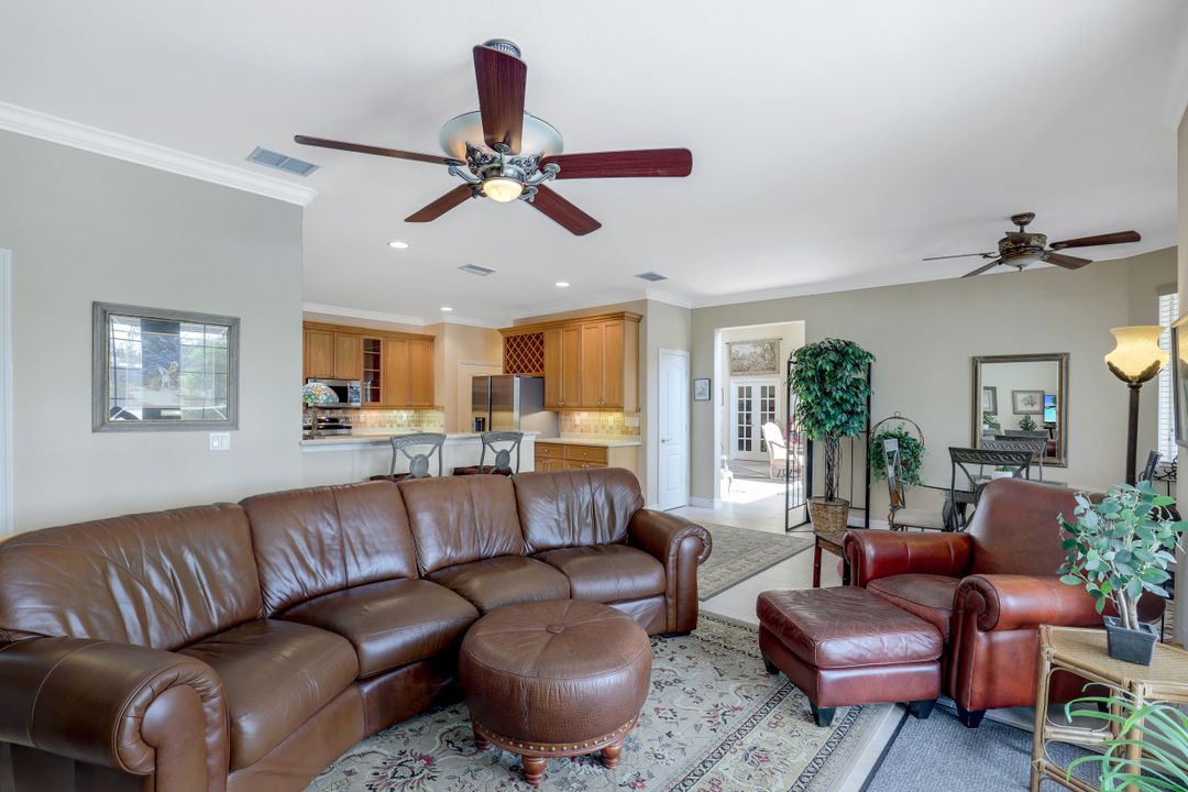 8709 Paseo De Valencia St, Fort Myers, FL 33908