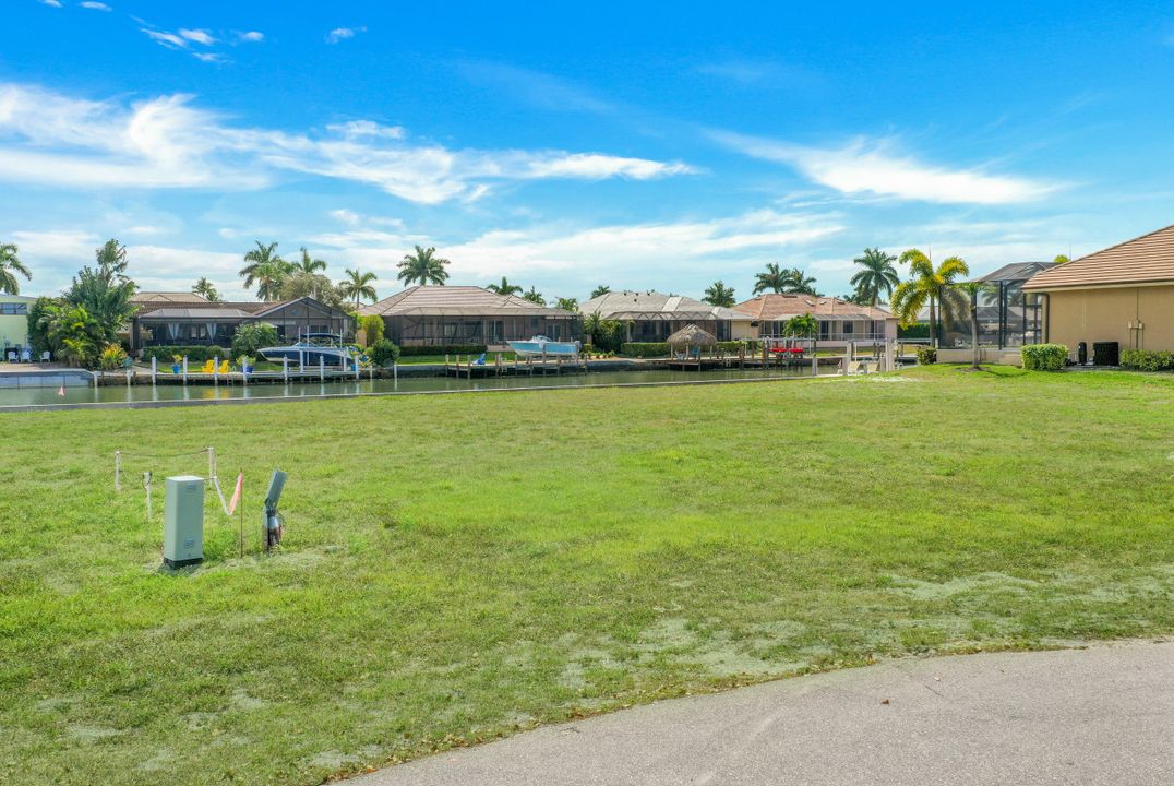 1575 Buccaneer Ct, Marco Island, FL 34145