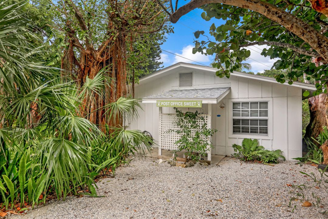 15300 Captiva Dr, Captiva, FL 33924