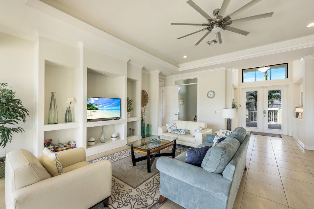 4517 SW 23rd Ave, Cape Coral, FL 33914