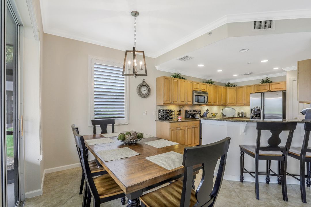 8735 Coastline Ct #102, Naples, FL 34120