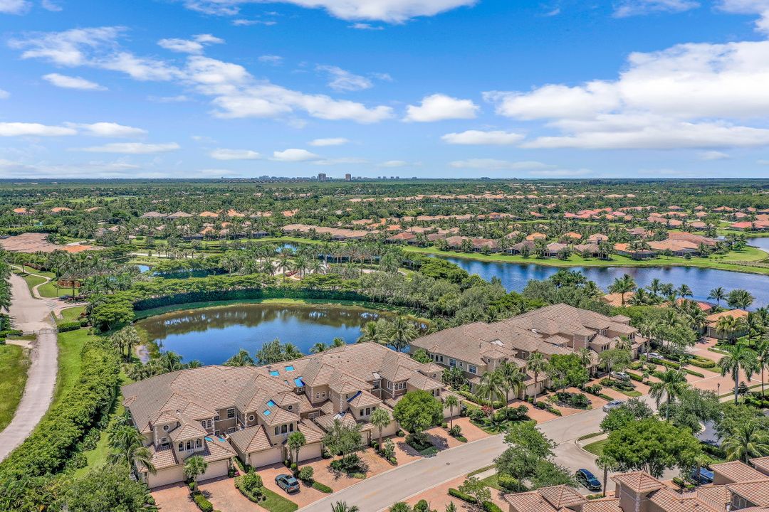 9206 Museo Cir #104, Naples, FL 34114