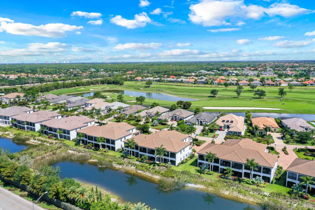 16340 Corsica Way #202, Naples, FL 34110