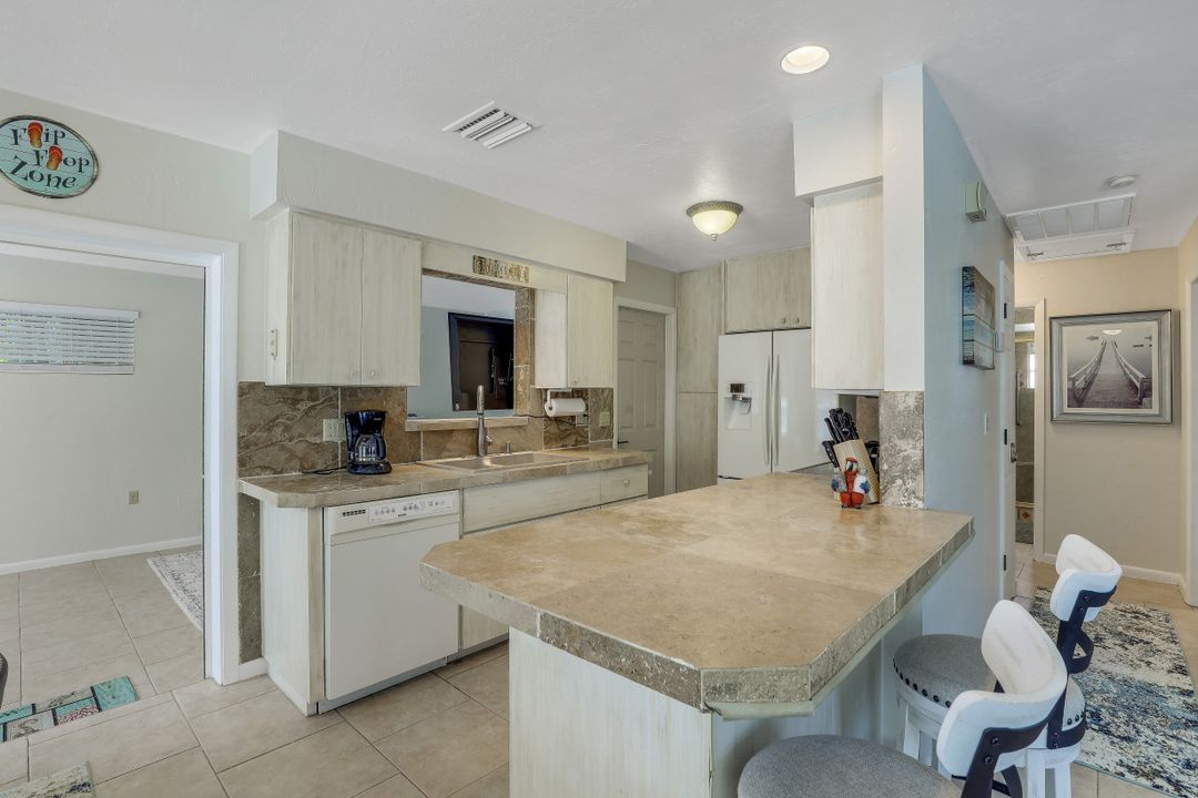 217 Miramar St, Fort Myers Beach, FL 33931