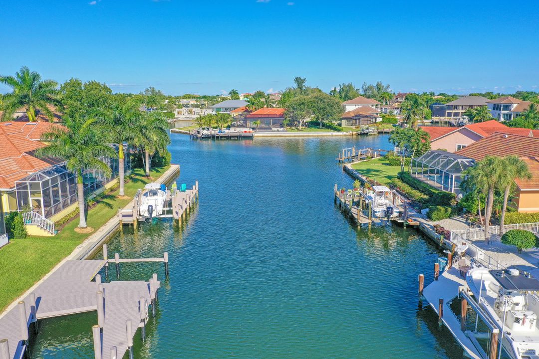 1672 Barbarosa Ct, Marco Island, FL 34145