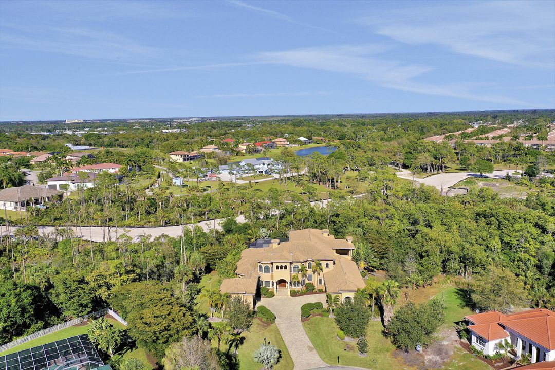 15991 Old Wedgewood Ct, Fort Myers, FL 33908
