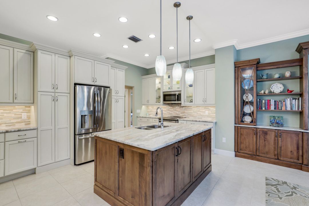 3511 Muscadine Ln, Bonita Springs, FL 34134