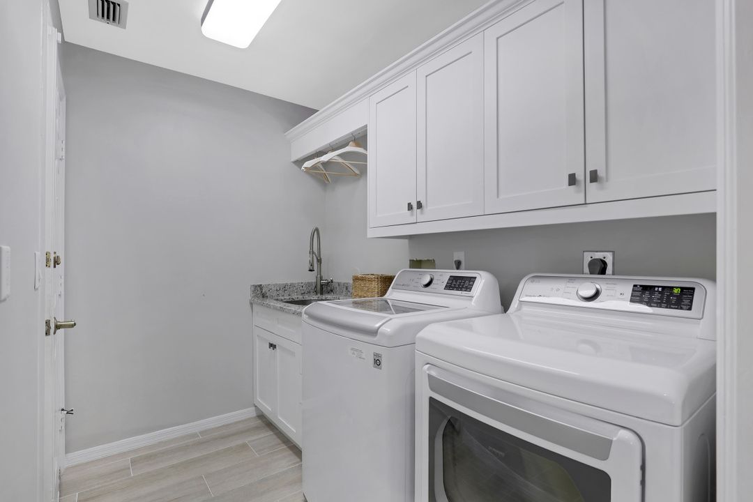 1161 Twin Oak Ct, Marco Island, FL 34145