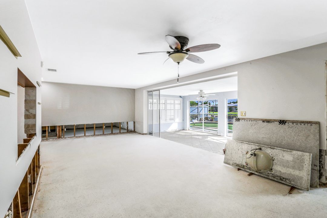 138 SW 51st Terrace, Cape Coral, FL 33914