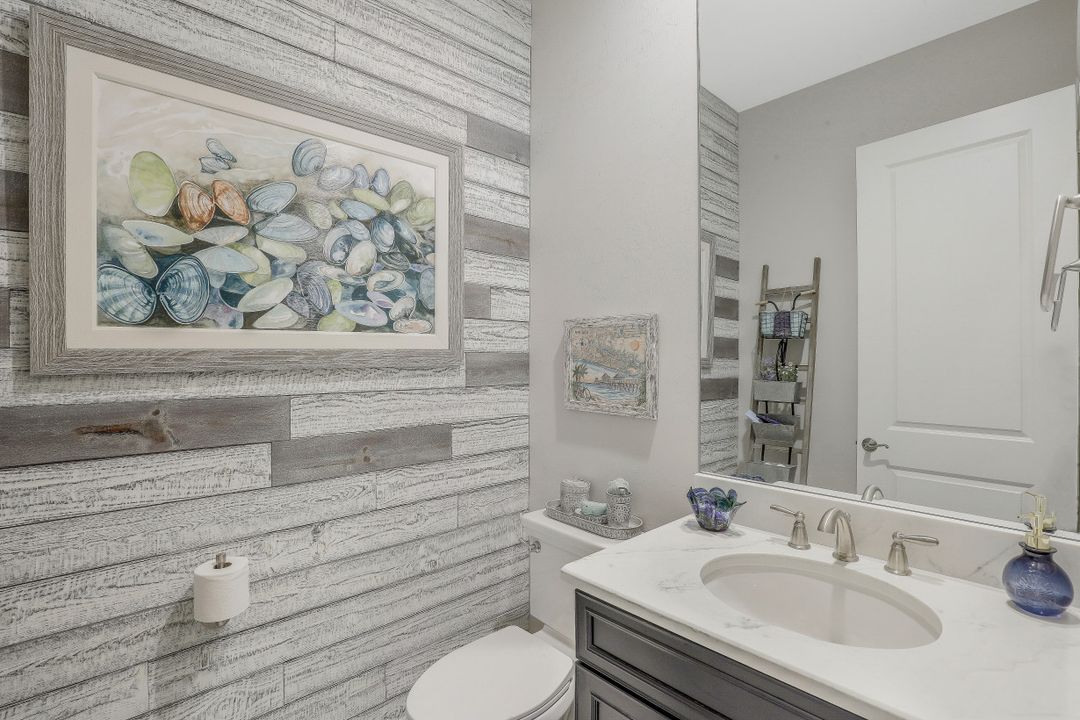 9392 Rapallo St, Naples, FL 34119