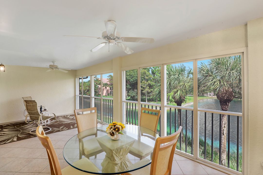 6830 Beach Resort Dr #4, Naples, FL 34114