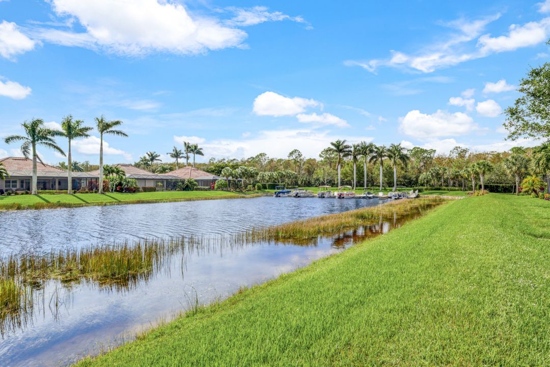 9455 Quarry Dr, Naples, FL 34120