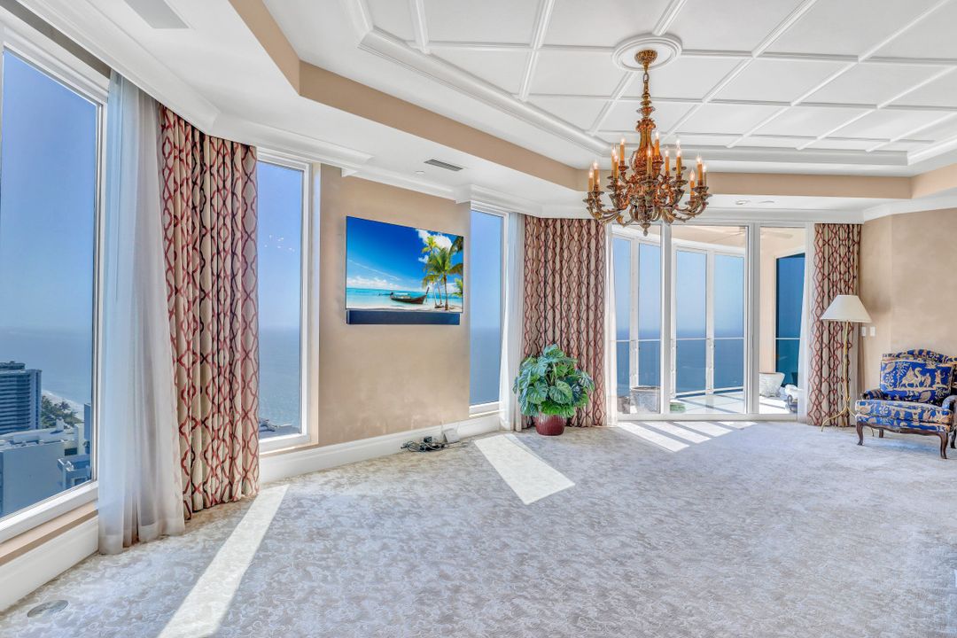 4101 Gulf Shore Blvd N #PH-3, Naples, FL 34103