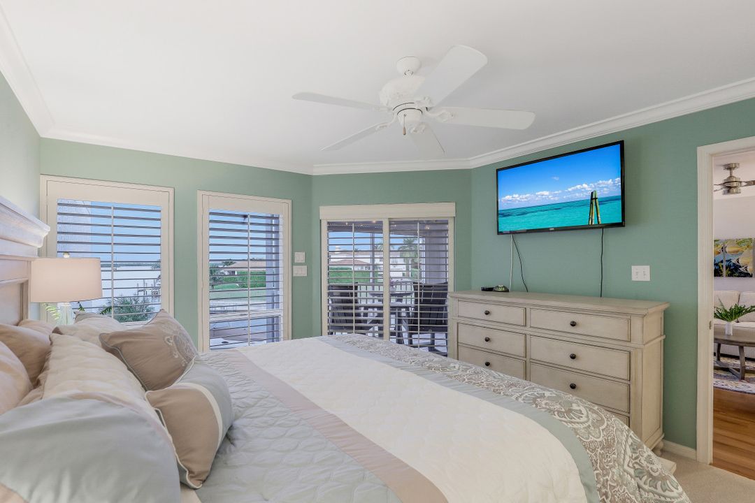 991 N Barfield Dr #206, Marco Island, FL 34145