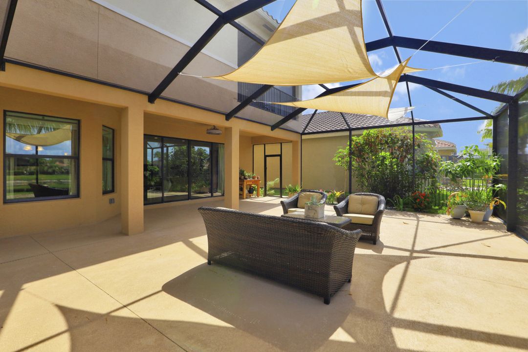 3718 Pleasant Springs Dr, Naples, FL 34119