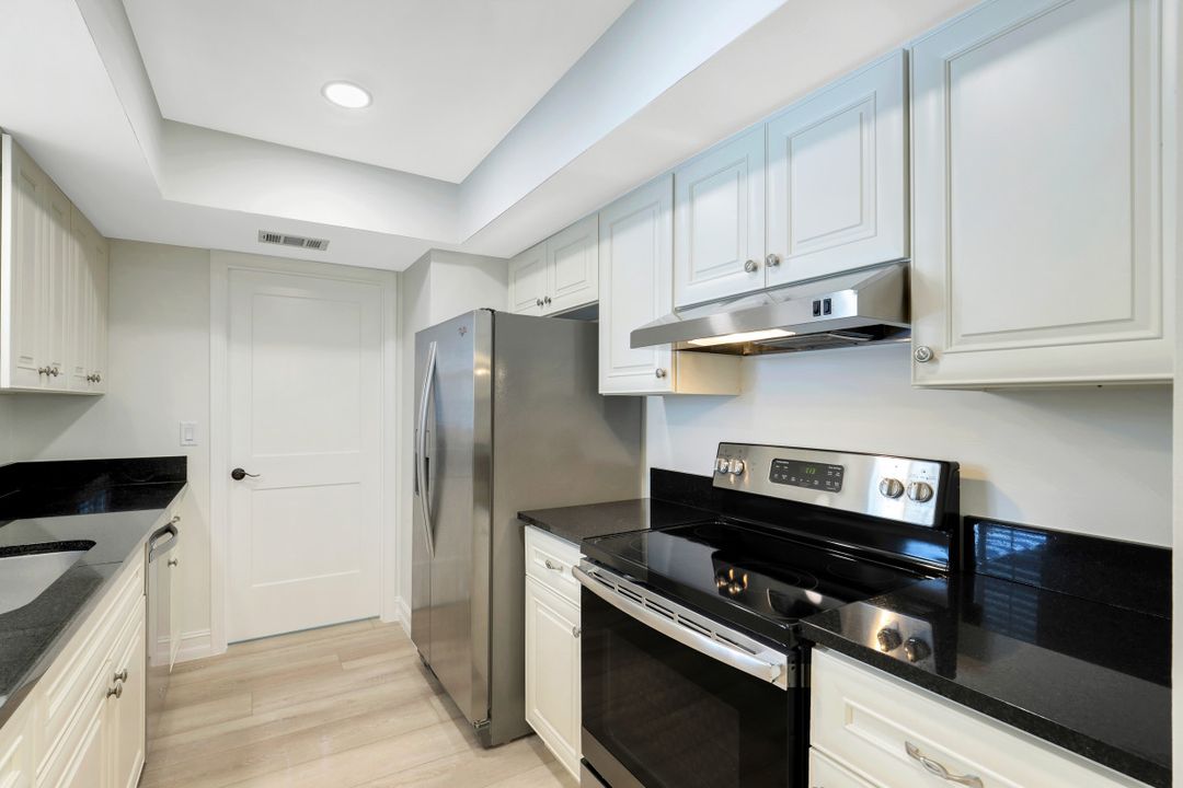 4126 Belair Ln #A6, Naples, FL 34103