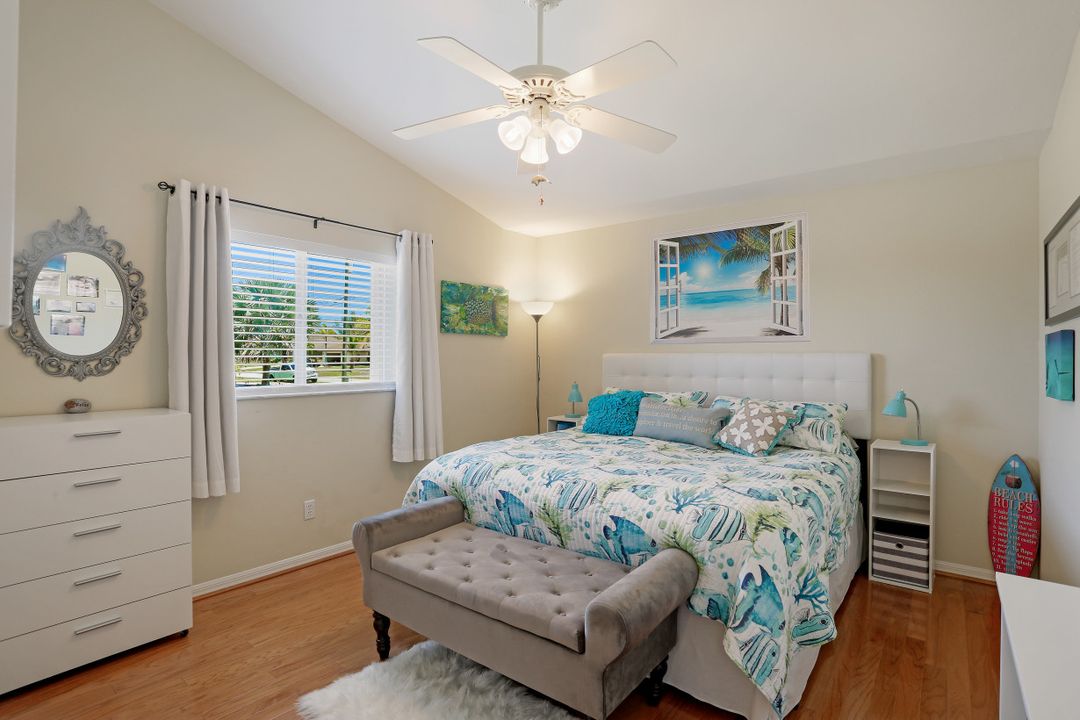 1020 NW 43rd Ave, Cape Coral, FL 33993