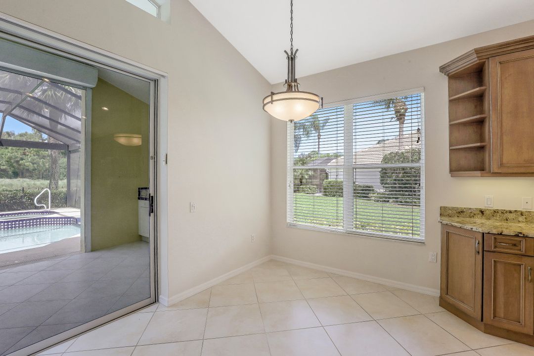 9224 Spring Run Blvd, Bonita Springs, FL 34135