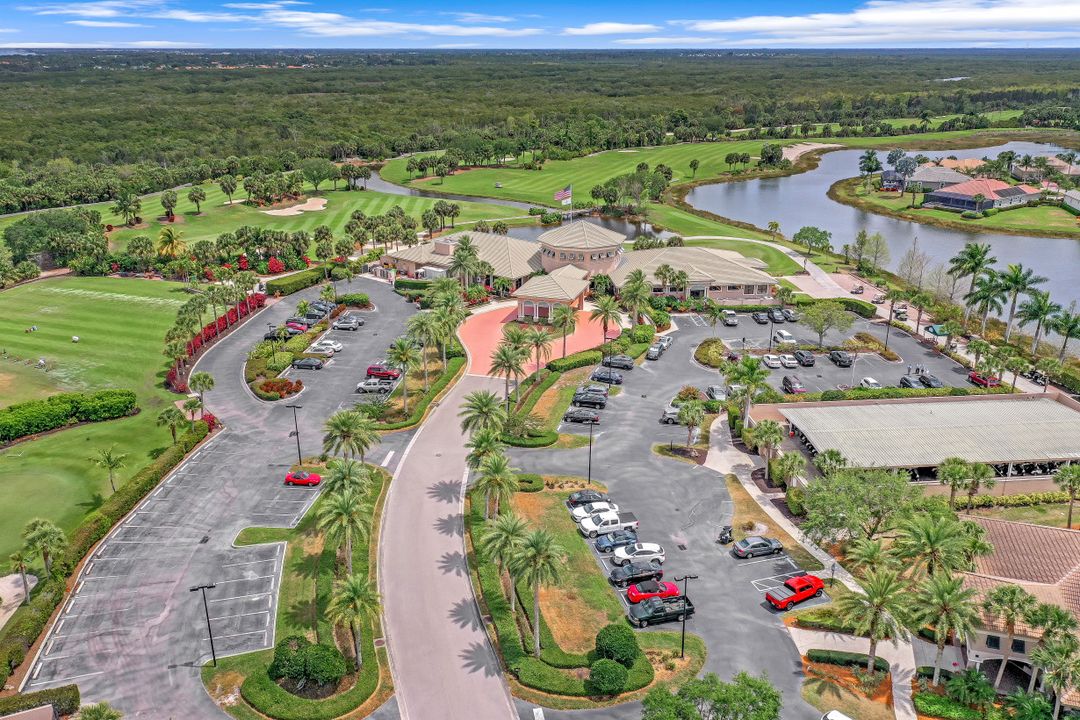 8902 Dartmoor Way, Fort Myers, FL 33908