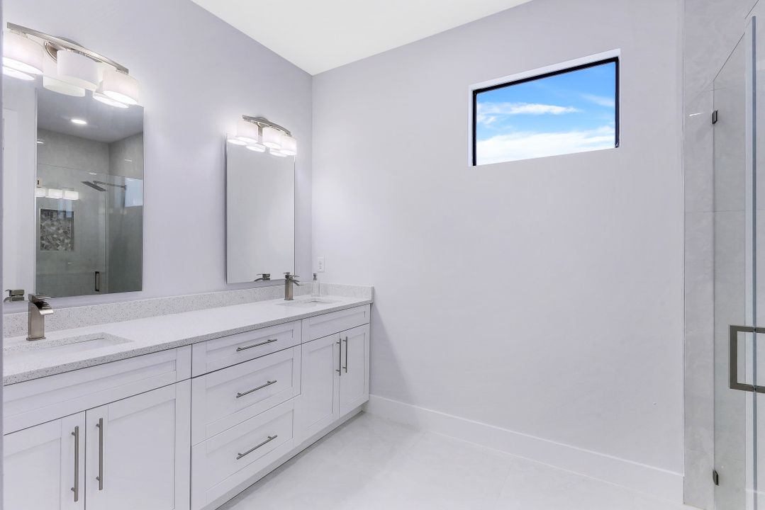 919 SW 34th St, Cape Coral, FL 33914