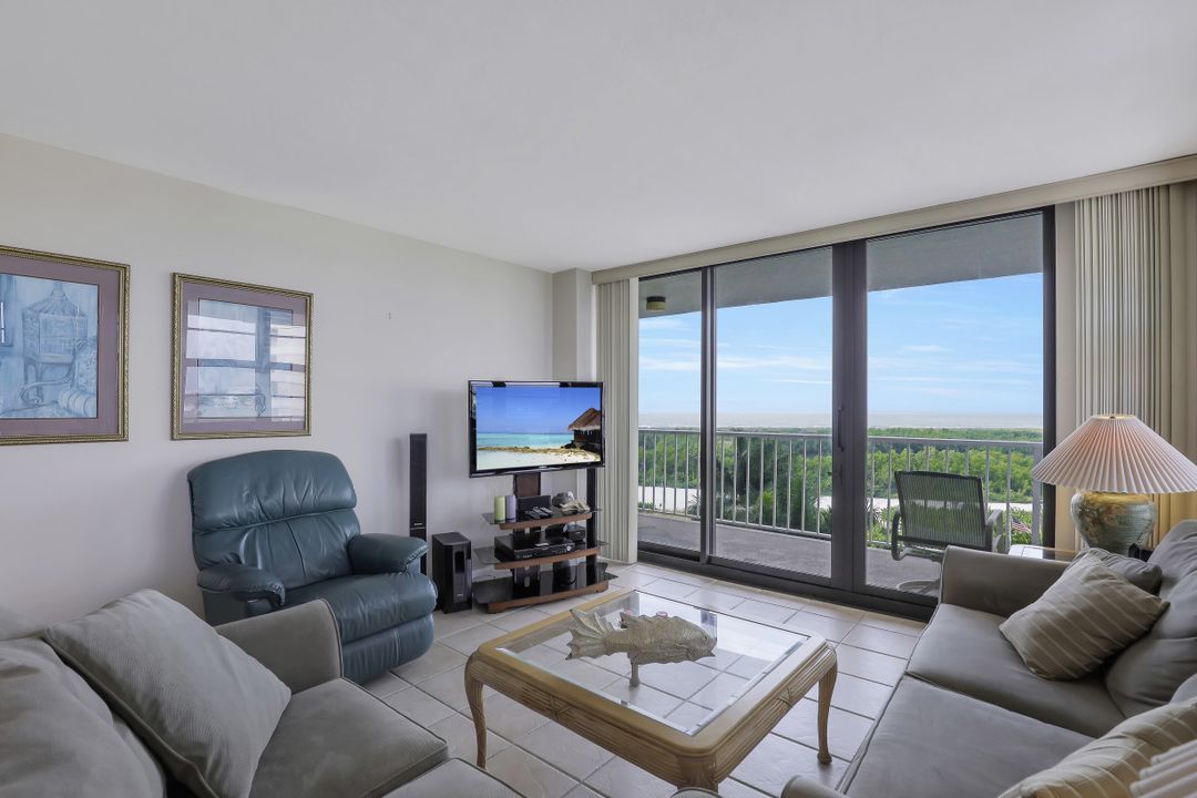 380 Seaview Ct #403, Marco Island, FL 34145