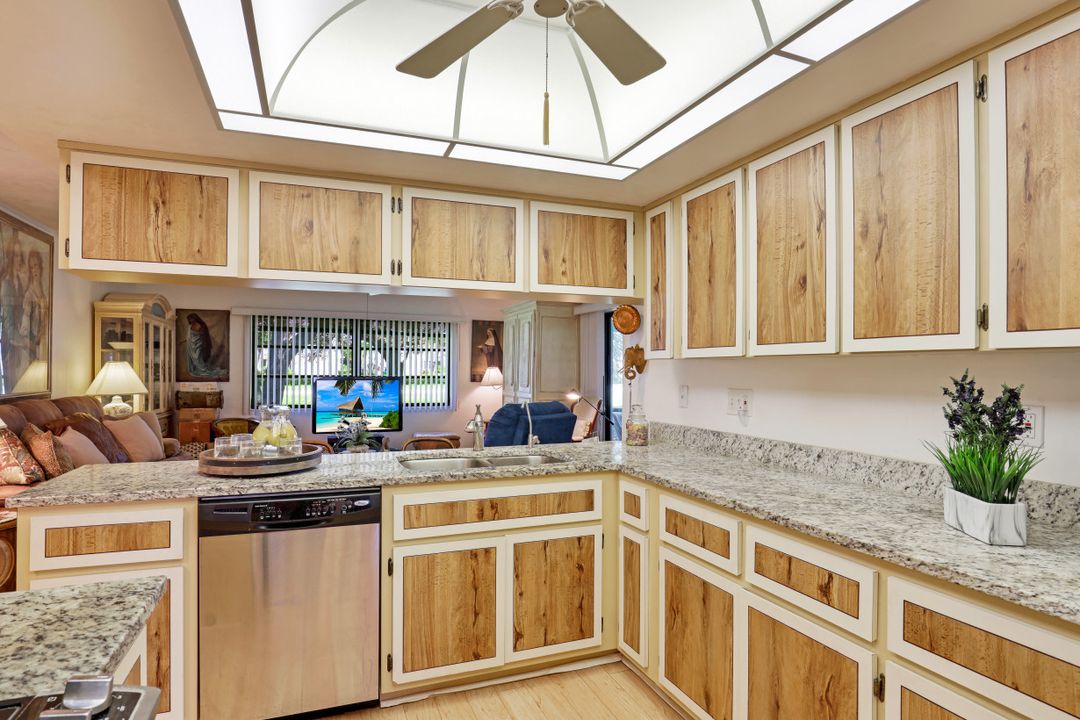 2509 Kings Lake Blvd, Naples, FL 34112