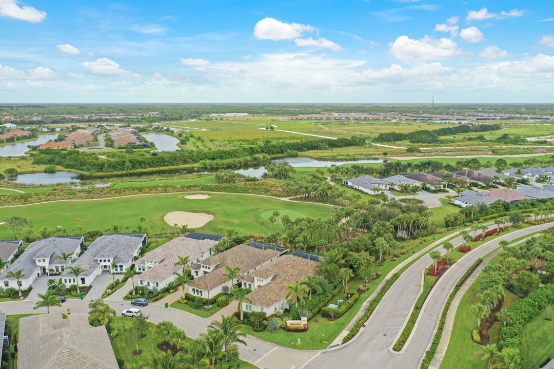 3125 Capistrano Ln, Naples, FL 34114