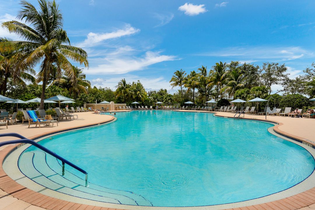 28736 Xenon Way, Bonita Springs, FL 34135