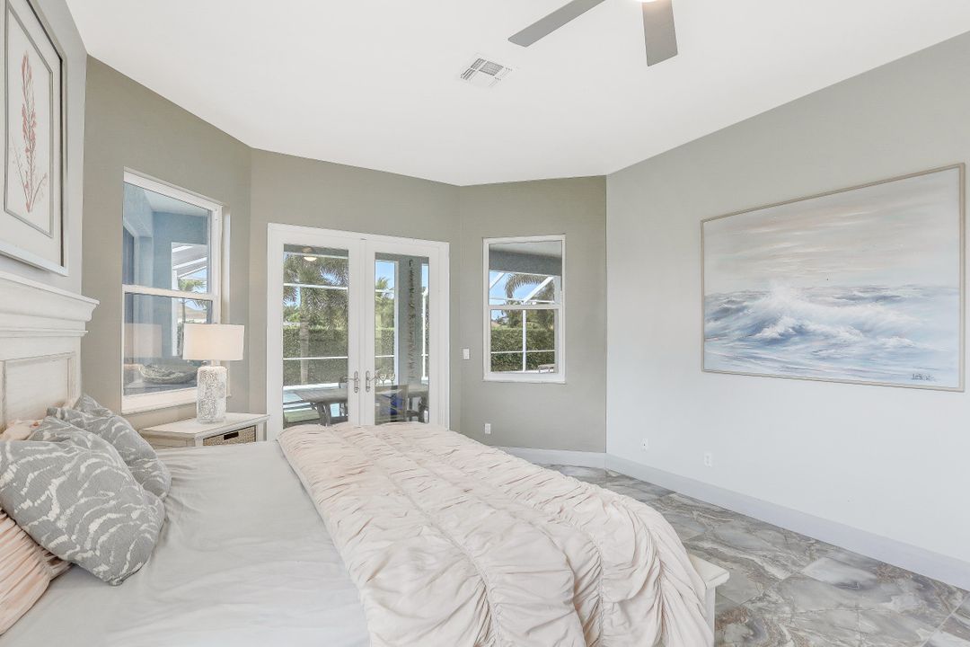 570 Elk Cir, Marco Island, FL 34145