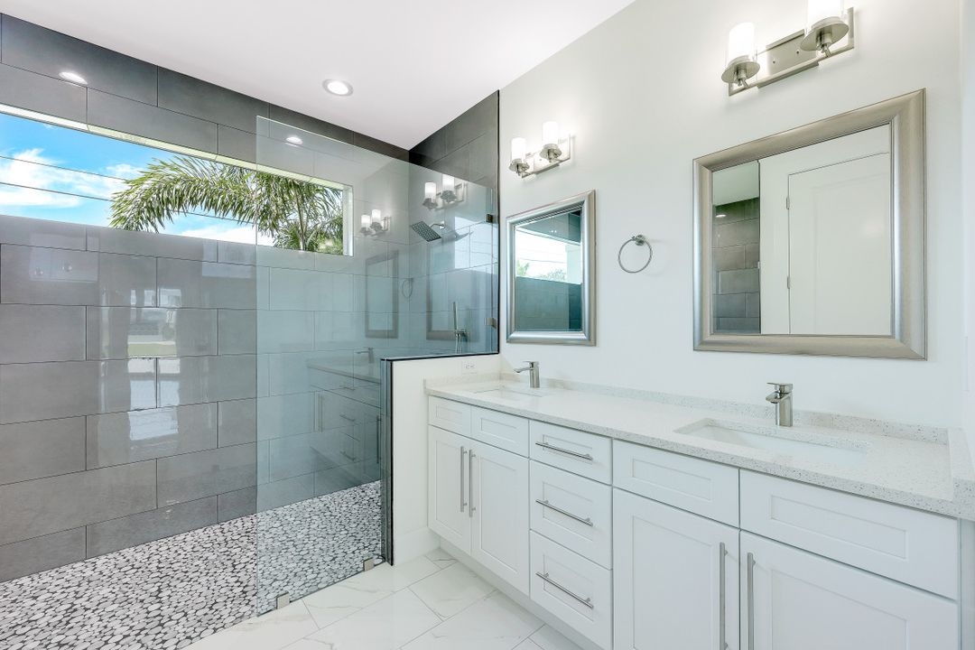 602 SW 35th St, Cape Coral, FL 33914