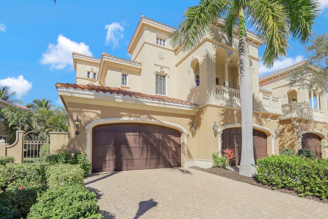 9293 Menaggio Ct #101, Naples, FL 34114