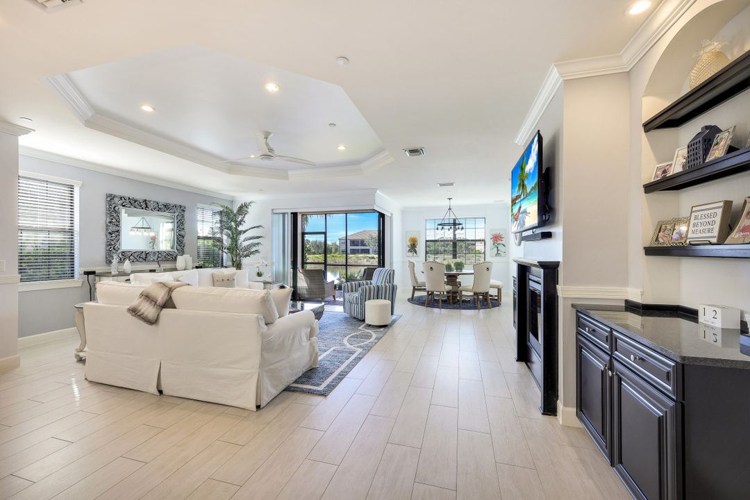 9678 Montelanico Loop  #101, Naples, FL 34119