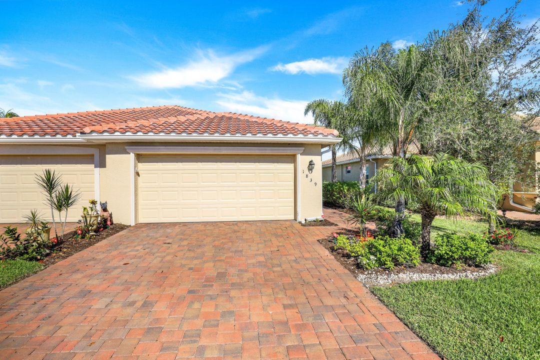 1839 Alameda Dr, Naples, FL 34120