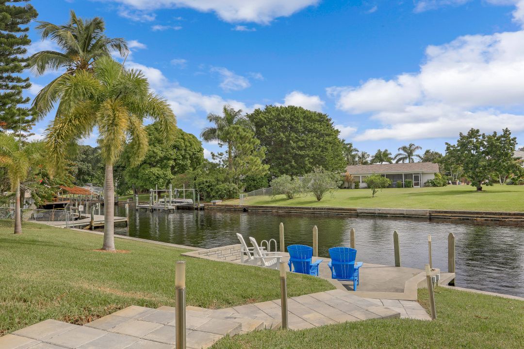 5341 Mikado Ct, Cape Coral, FL 33904