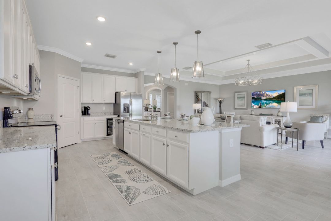 17477 Cabrini Way, Estero, FL 33928