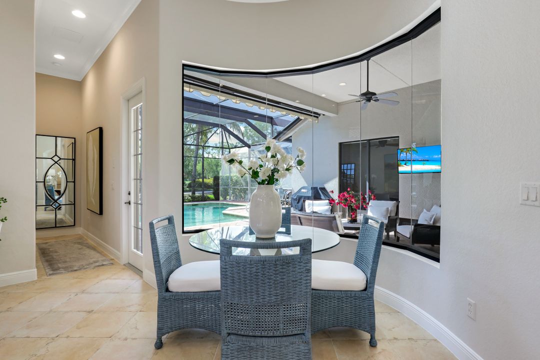 3114 Terramar Ct, Naples, FL 34119