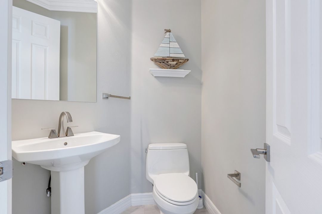 261 Key W Ct, Fort Myers Beach, FL 33931