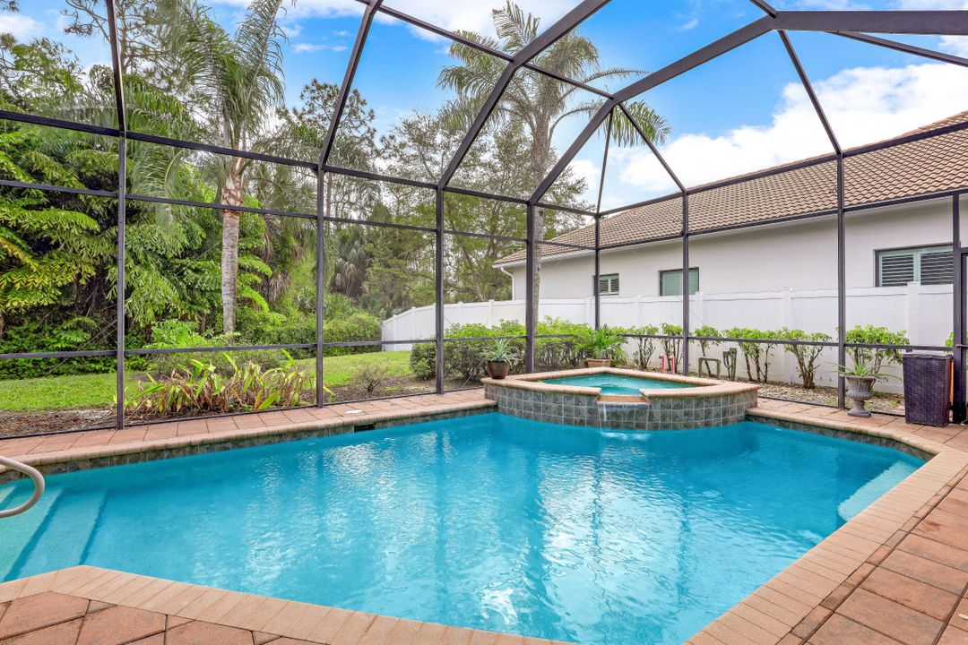 14830 Tybee Island Dr, Naples, FL 34119