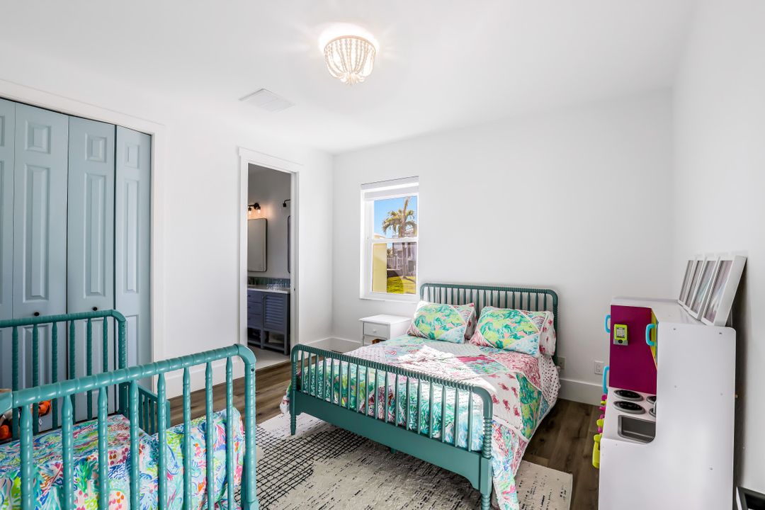 4234 NW 10th St, Cape Coral, FL 33993