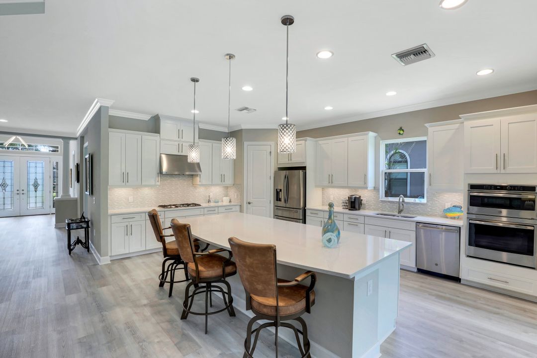 3227 Quilcene Ln, Naples, FL 34114