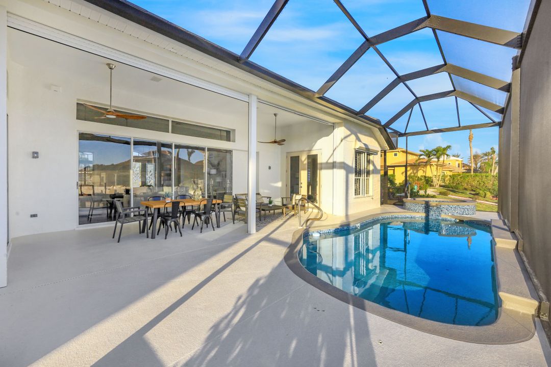 2200 El Dorado Pkwy W, Cape Coral, FL 33914