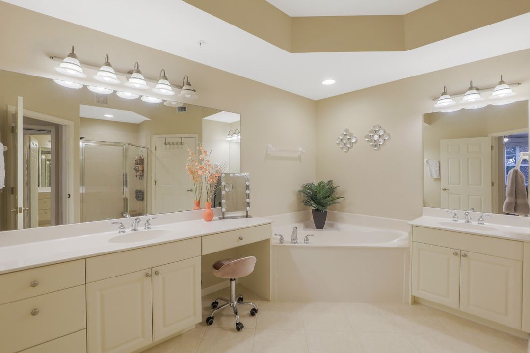 10040 Valiant Ct #101, Fort Myers, FL 33913