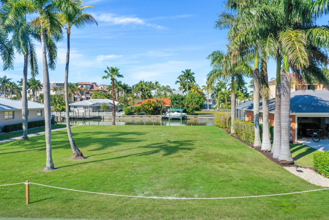 141 Channel Dr, Naples, FL 34108