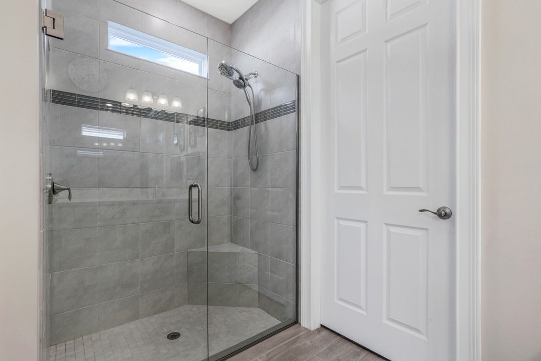 16546 Crescent Beach Way, Bonita Springs, FL 34135