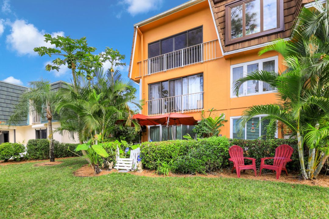 1810 Bald Eagle Dr #C, Naples, FL 34105