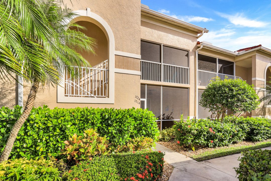 2870 Cypress Trace Cir #1724, Naples, FL 34119