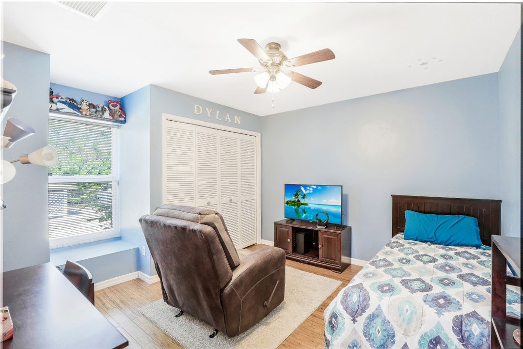 4530 7th Ave SW, Naples, FL 34119