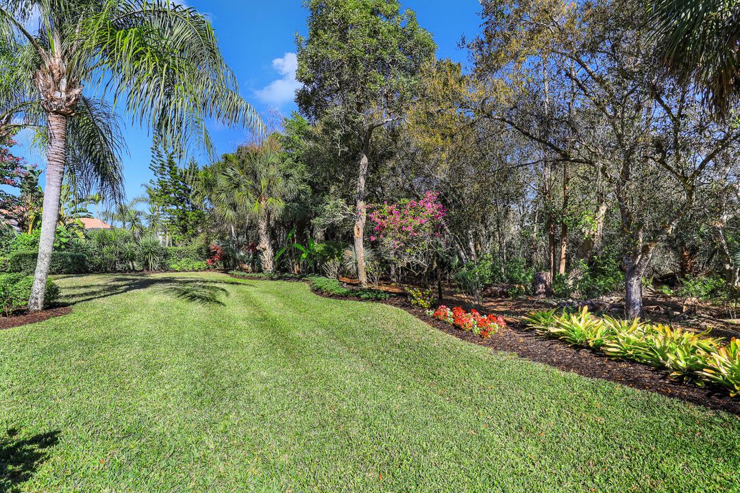 1367 Wood Duck Trail, Naples, FL 34108