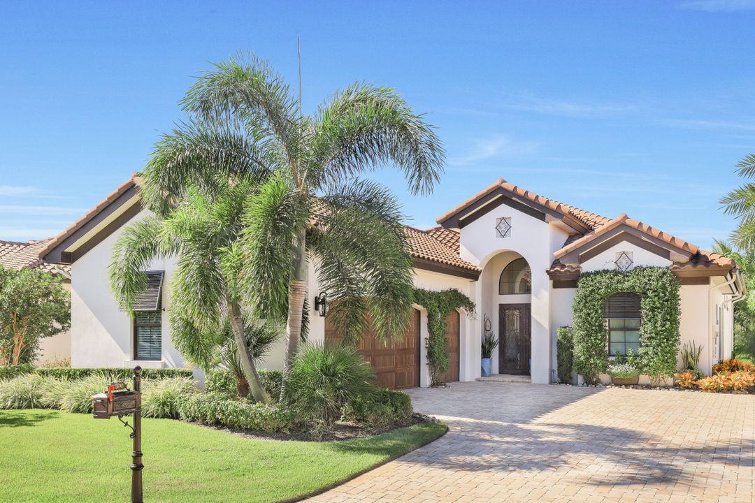 17490 Via Navona Way, Miromar Lakes, FL 33913